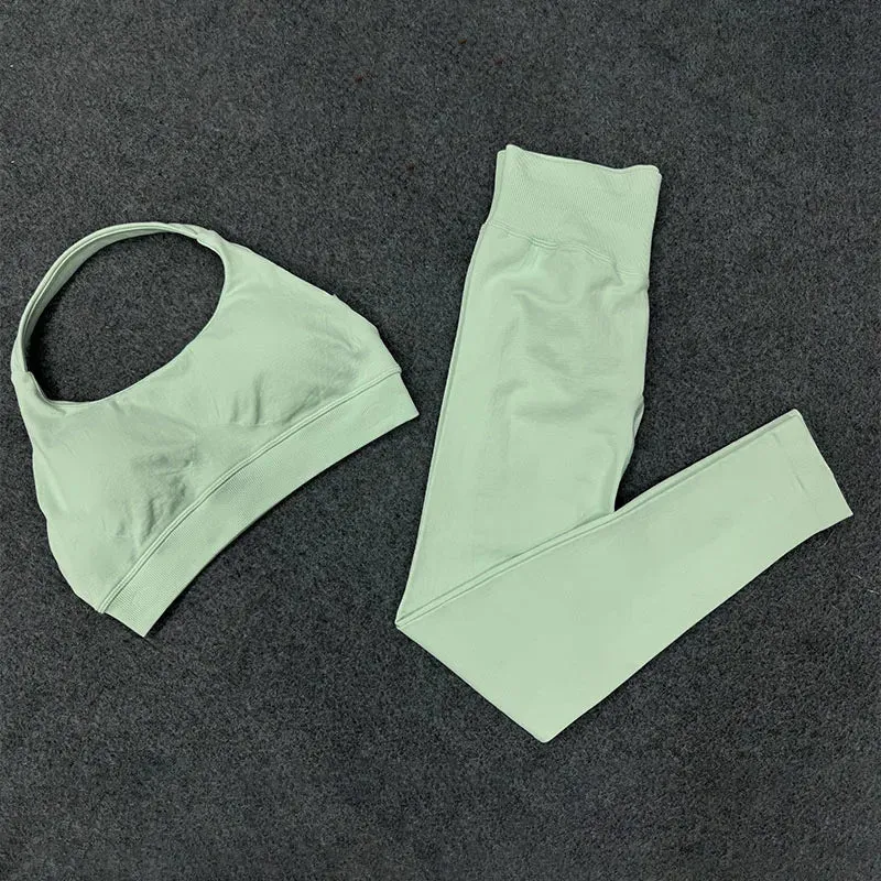 Seamless Yoga Set - Cropped Top & High-Waist Leggings