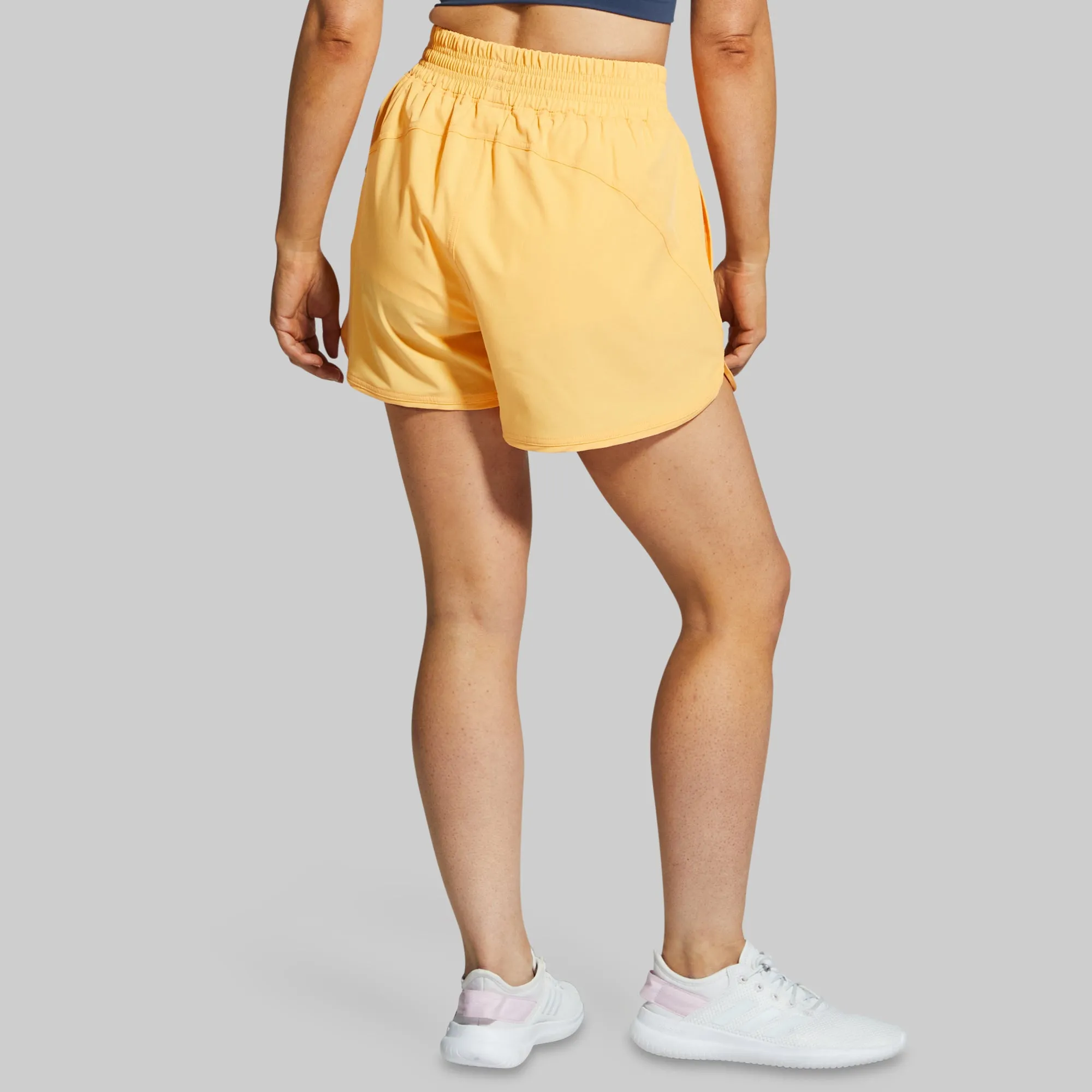 Swift Run Short (Warm Apricot)
