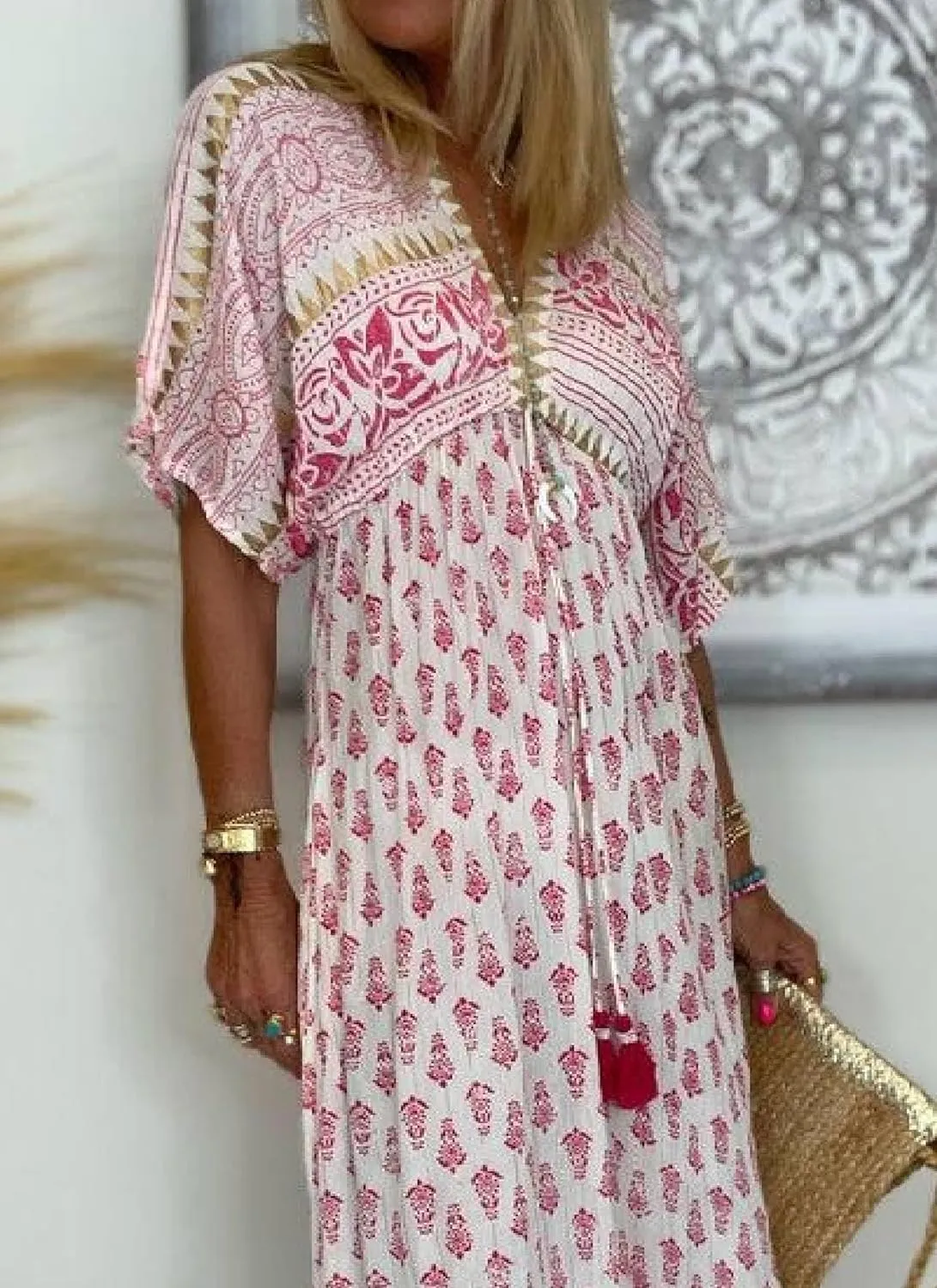 Women Boho Maxi Dress Crochet Patchwork Sleeveless Long Flowy Swing Dress V Neckline Sweet Pink Beach Sundresses