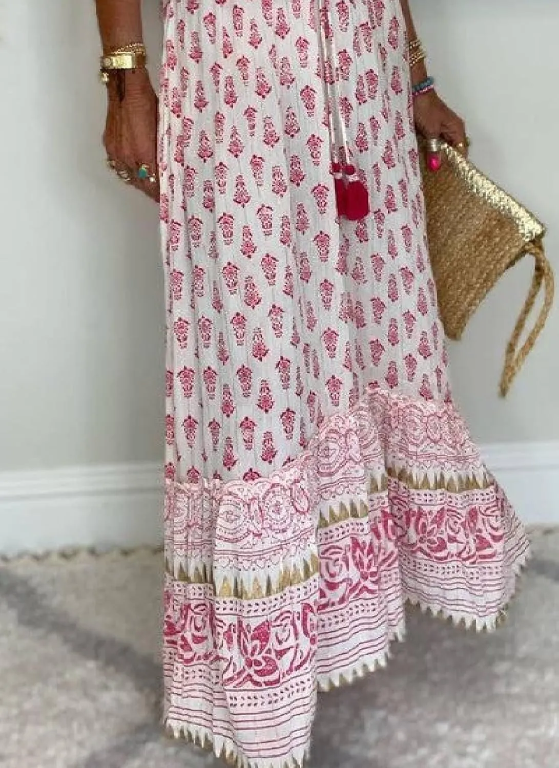 Women Boho Maxi Dress Crochet Patchwork Sleeveless Long Flowy Swing Dress V Neckline Sweet Pink Beach Sundresses